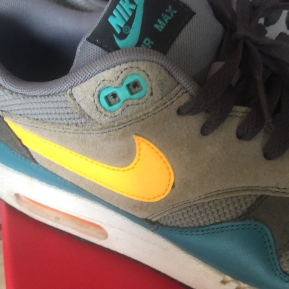 Mens Nike Air Max 1 Essential Cool Grey Catalina Aqua - Picture 4 of 7